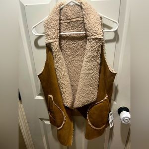 BB Dakota Sherpa lined faux leather vest